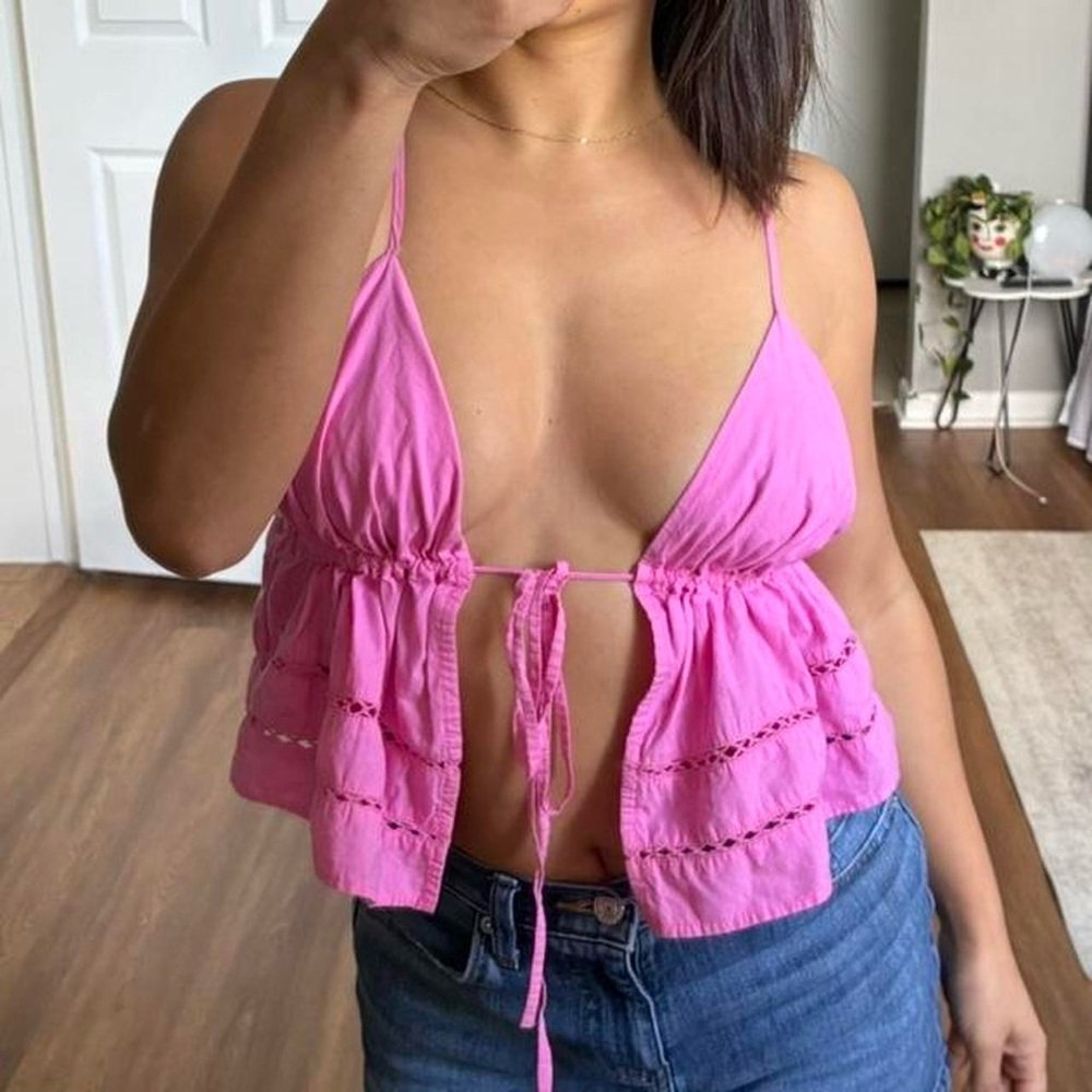 Pink Tie-Front Ruffle Crop Top - Women small